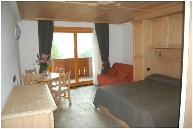 Case Vacanze Gli Scoiattoli Madesimo İtalya